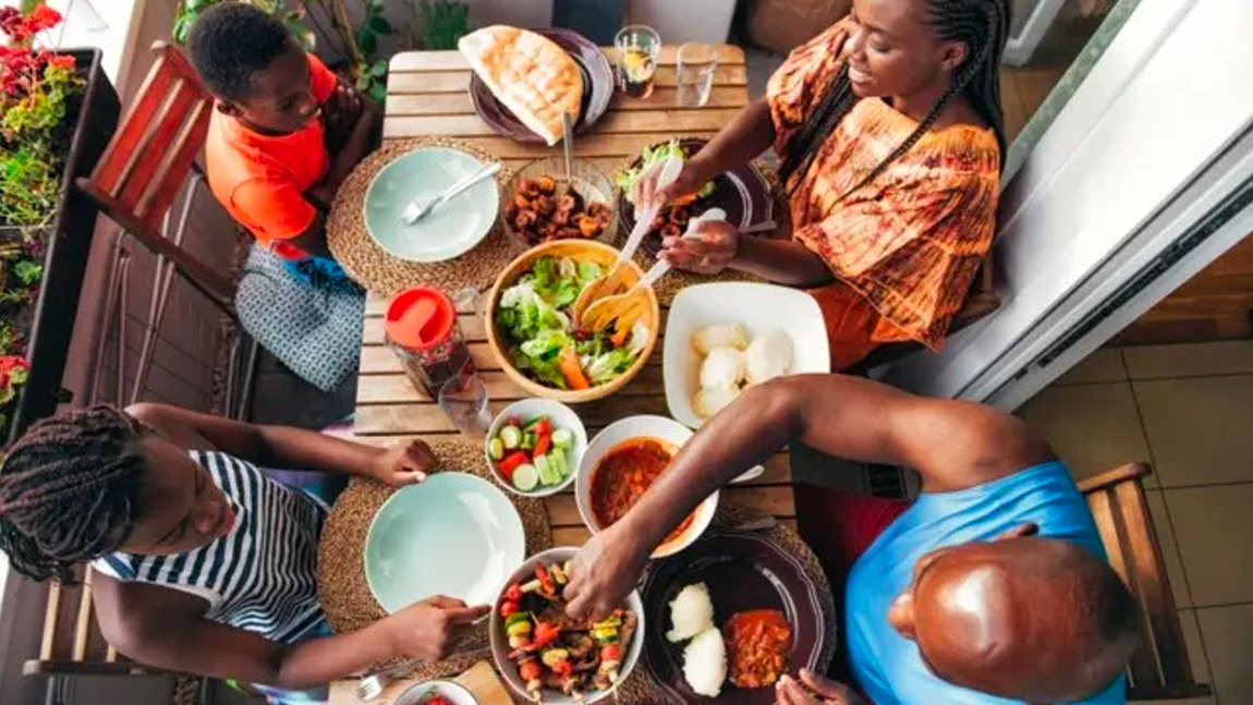 Casablanca-Rabat : La gastronomie africaine comme révélateur des transformations urbaines