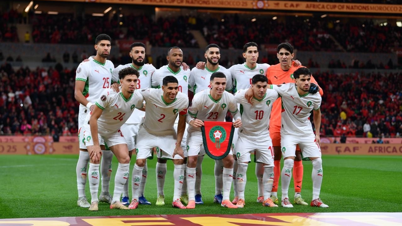 Sur Hautes Instructions de SM le Roi, SAR le Prince Moulay Rachid reçoit les membres de l’Équipe nationale de football