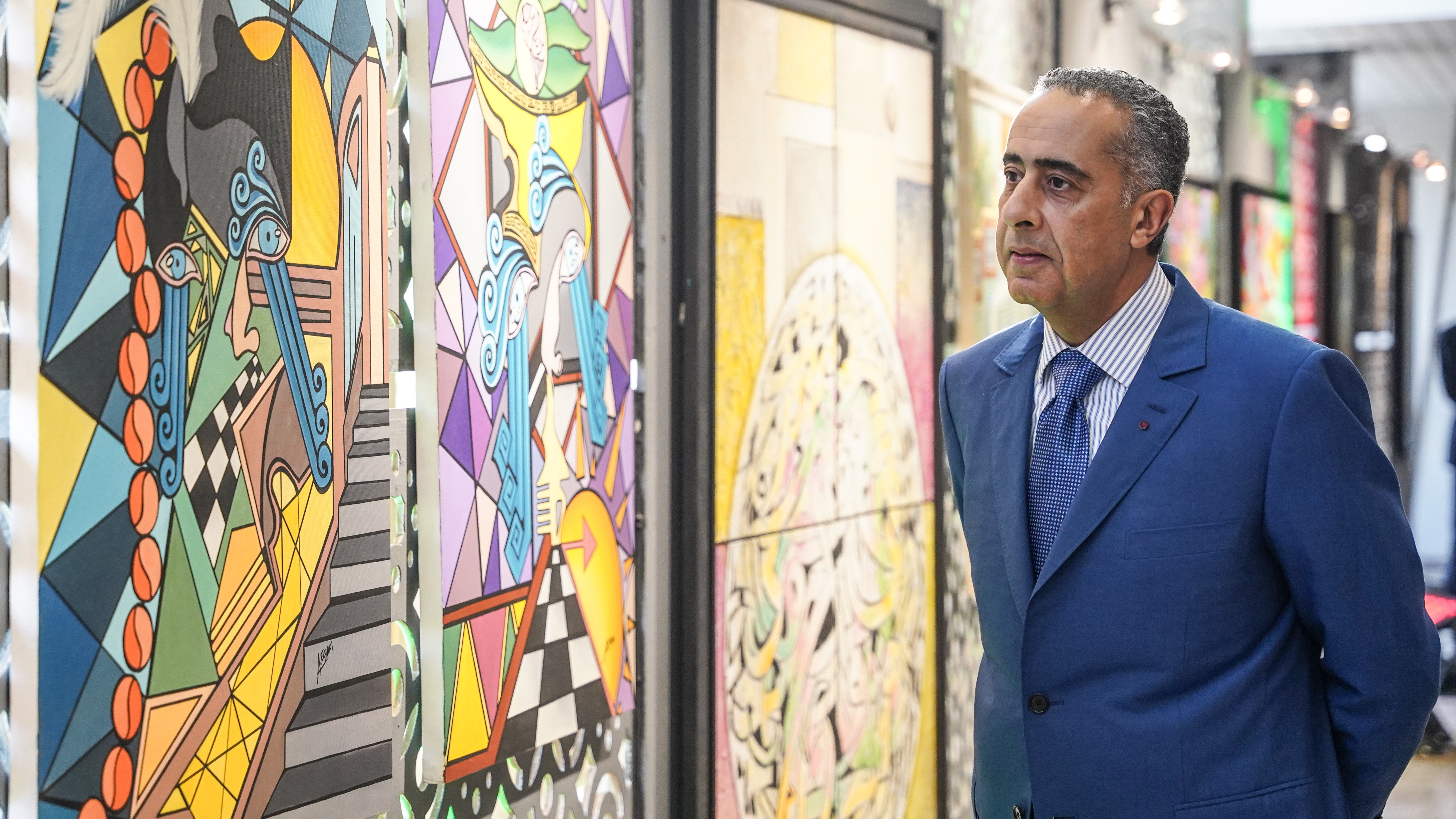 Hammouchi reçoit des ambassadeurs étrangers 