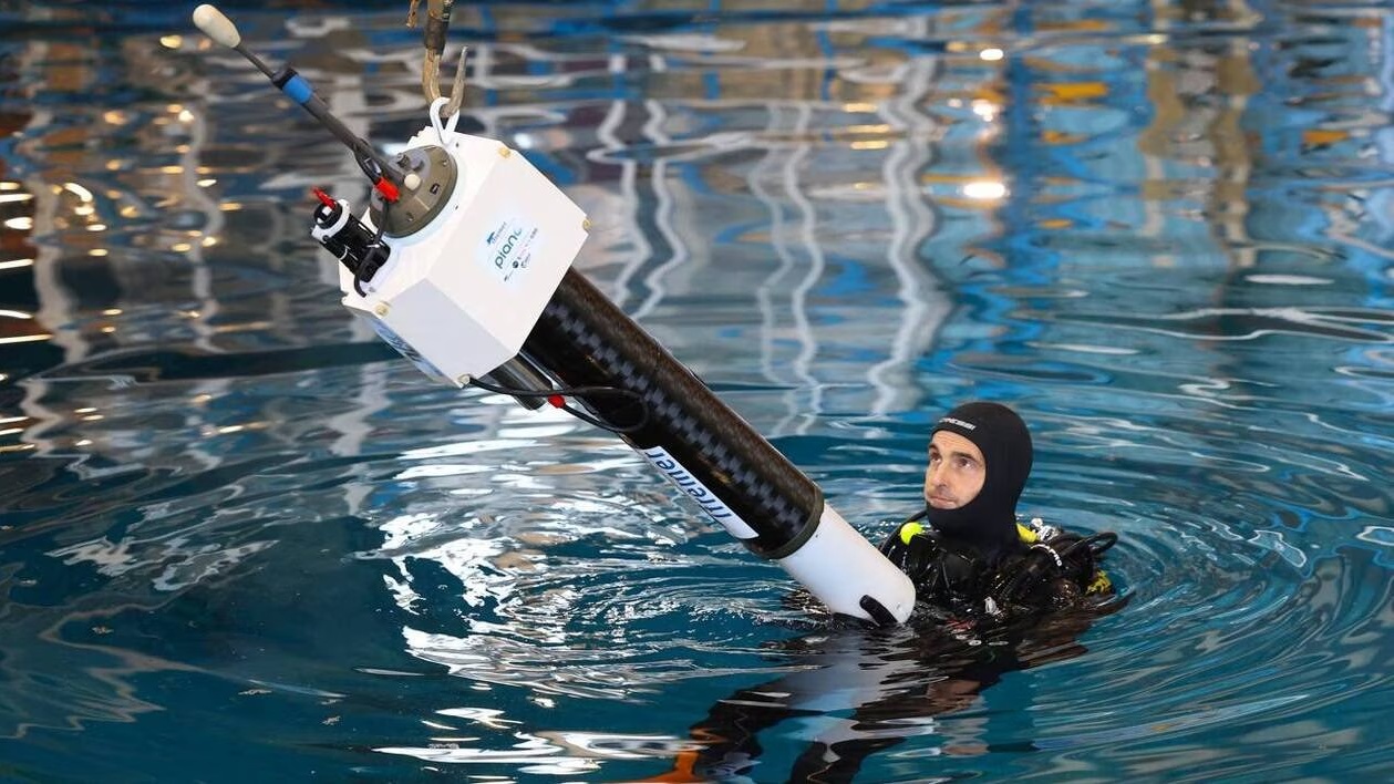 Réchauffement climatique: la France déploie ses premiers flotteurs plongeant au fond des océans