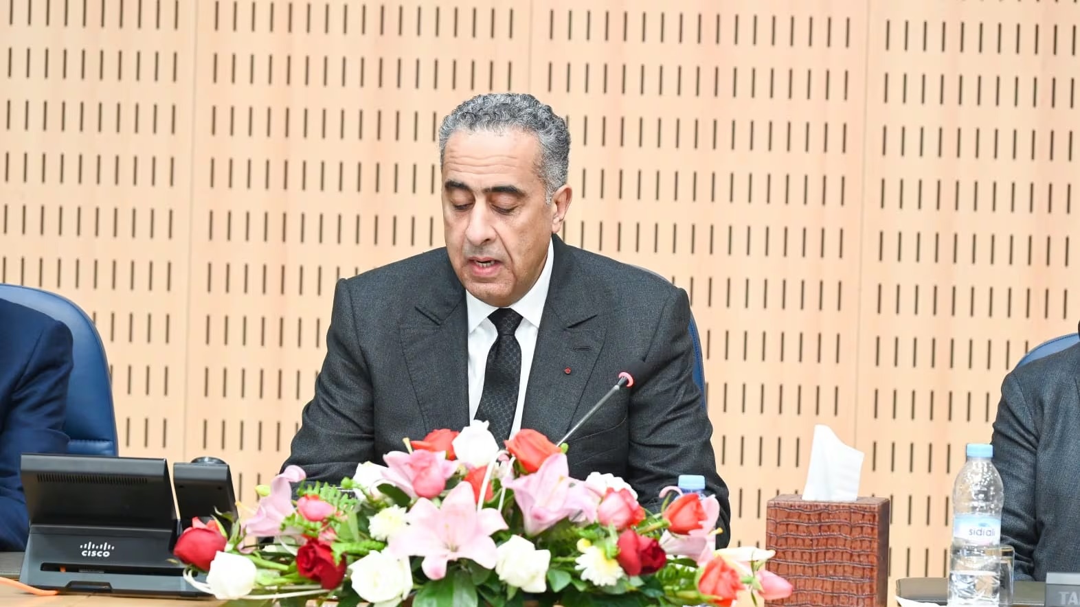 Sécurité nationale : 139 fonctionnaires de la DGST décorés de Wissams Royaux