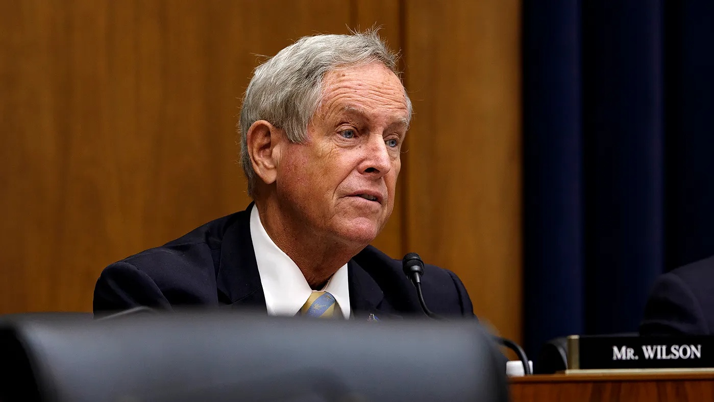 Joe Wilson appelle l’Algérie à se débarrasser des “terroristes communistes” du Polisario 
