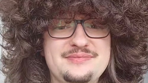 J26.  PL : l’United freiné au bout du suspense, la promesse capillaire d’un fan repoussée !