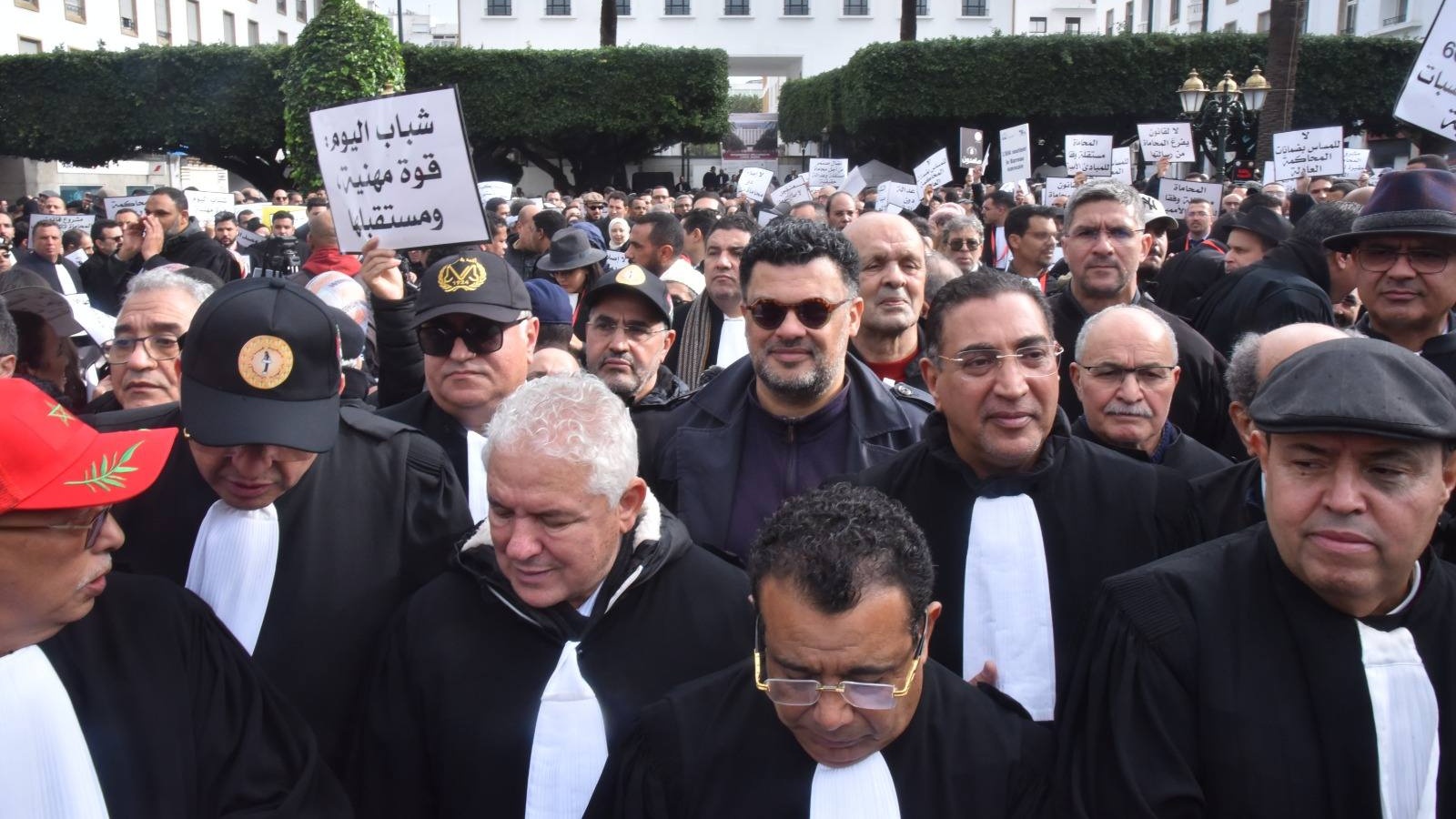 Les avocats cessent leur grève suite à l'intervention du chef du gouvernement 