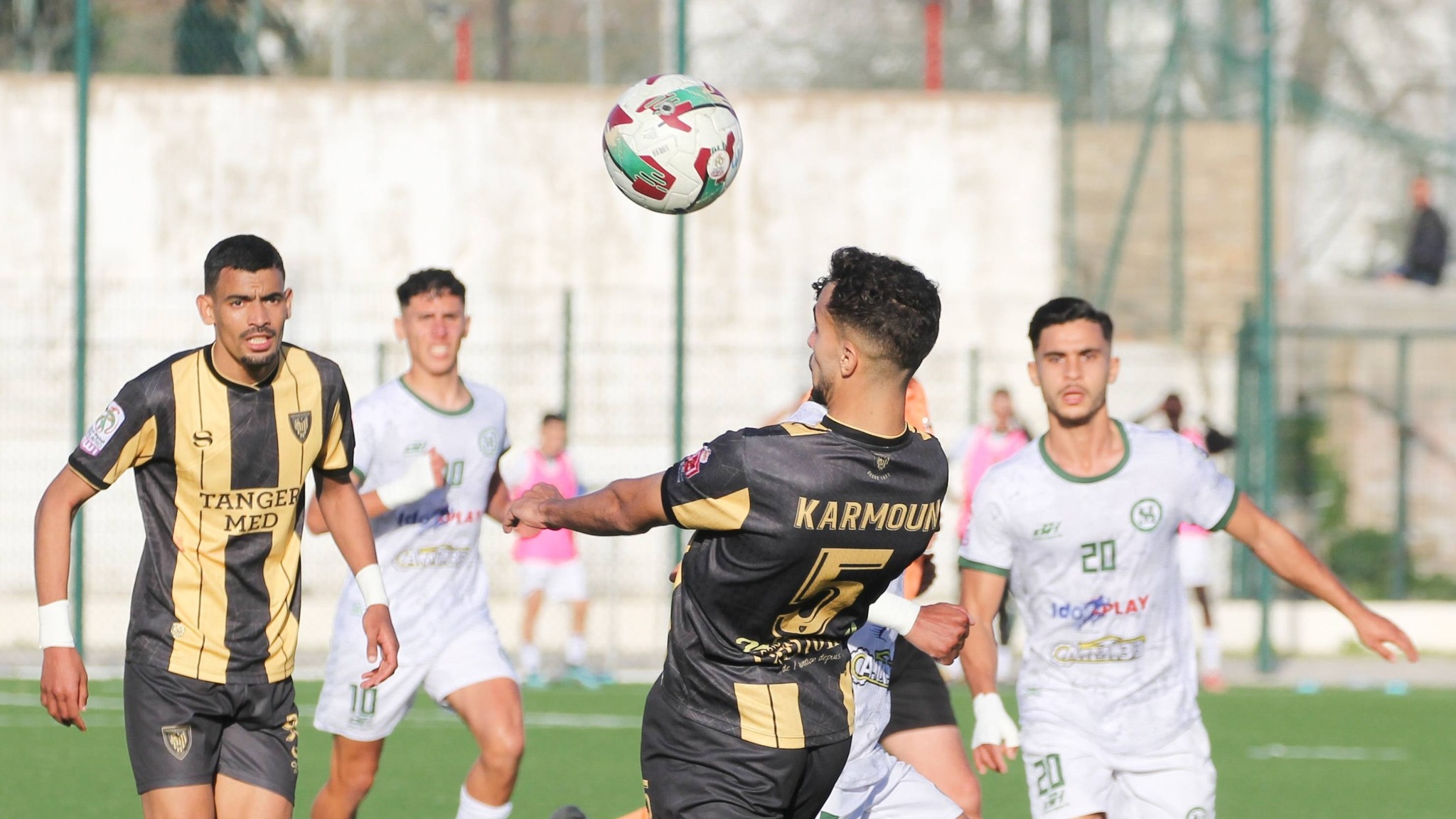 J15. Botola D2 : le MAT champion mi-saison, le RAC lanterne rouge