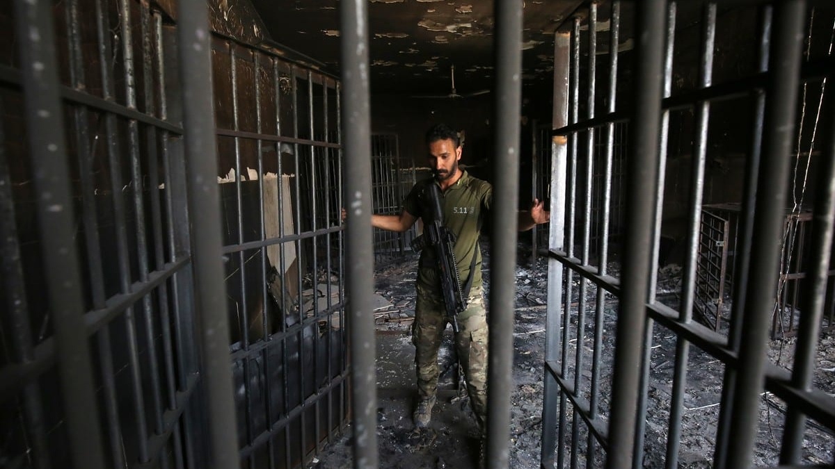 Irak : 187 ressortissants détenus en Irak après leur transfert depuis la Syrie