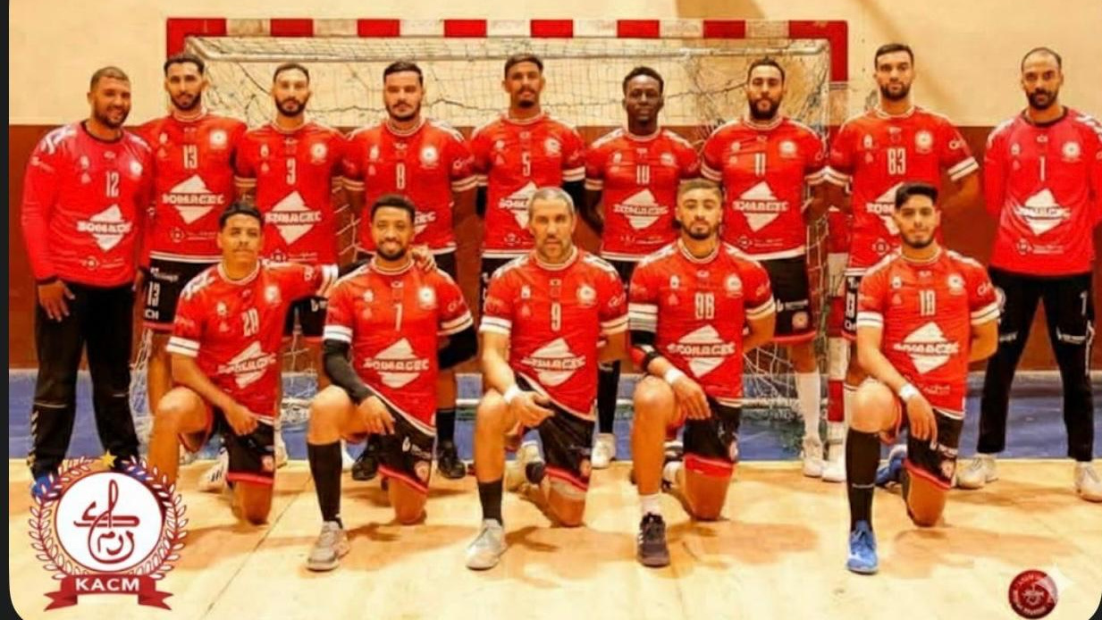 Handball  /  La défaite du KACM face à la Rabita révèle une crise profonde : le Kawkab paie aujourd’hui le prix de longues années de mauvaise gestion 
