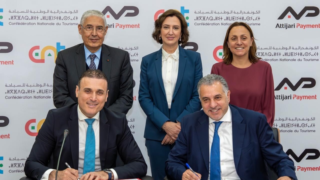 « Stay Cashless » : partenariat stratégique entre le ministère du Tourisme, Attijariwafa bank et Visa pour digitaliser les paiements touristiques