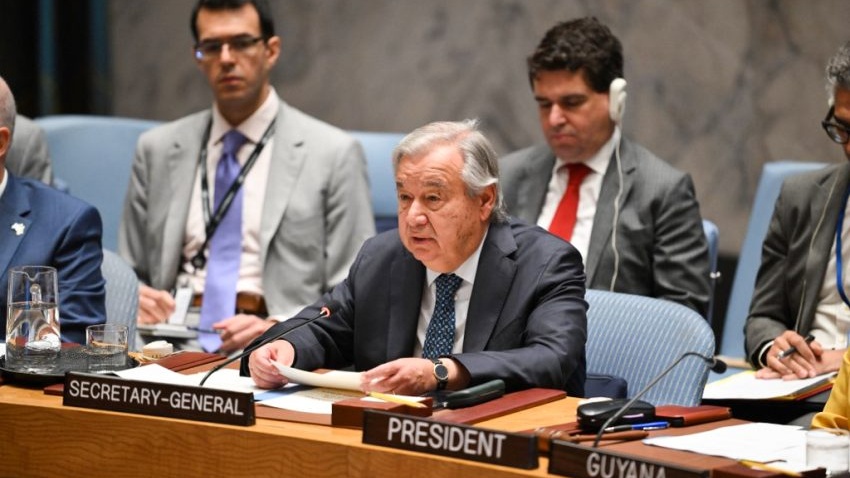 Au Conseil de sécurité, le SG de l'ONU condamne les attaques iraniennes contre plusieurs pays arabes