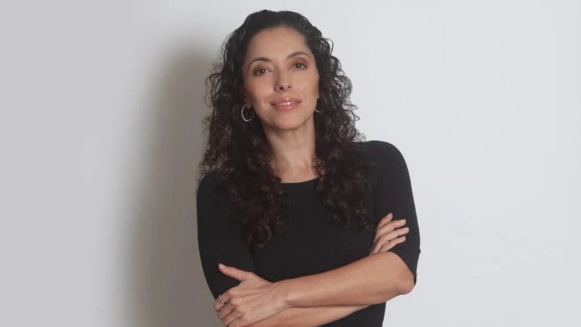 Portrait Hind Chaouat :  « Depuis plus de dix ans, je fais résonner les histoires de femmes marocaines qui inspirent »