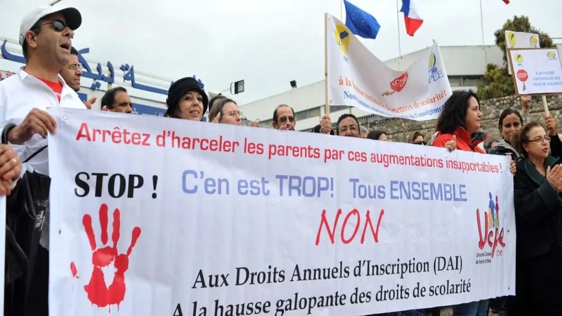 AEFE : quand ceux qui financent sont sommés de payer sans discuter