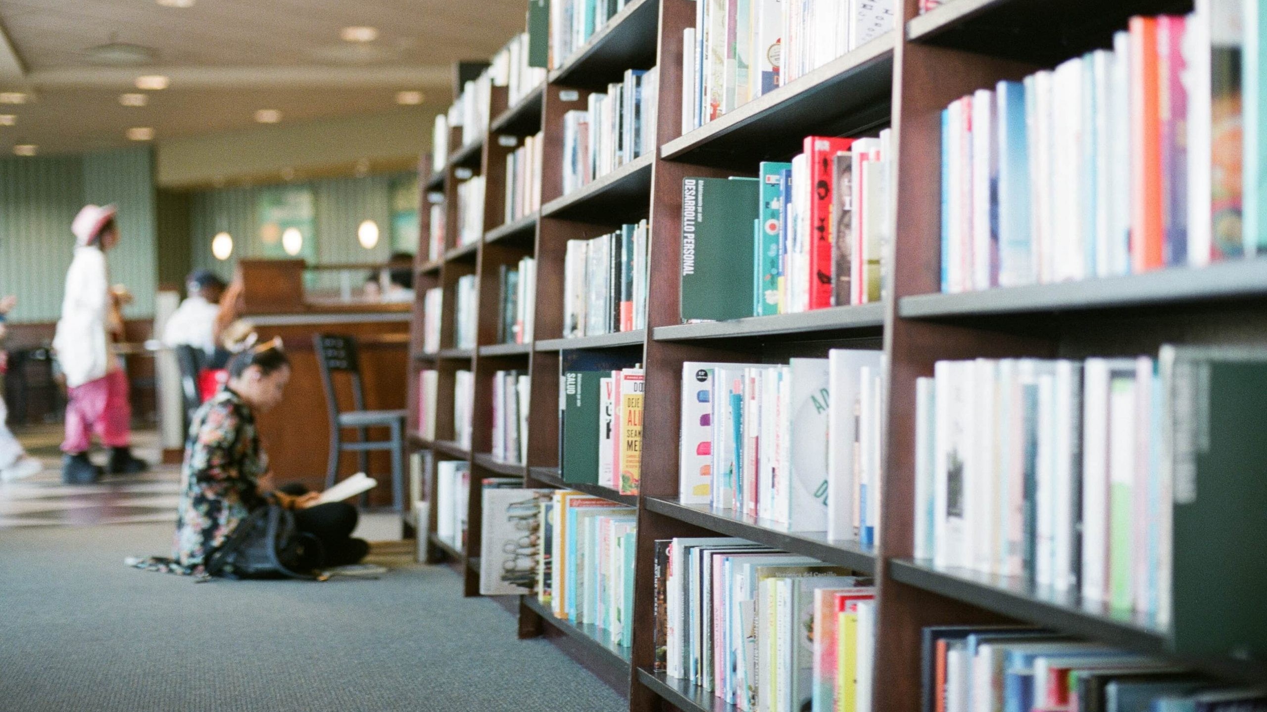 Oujda : inauguration d’une bibliothèque régionale de 20,5 MDH et d’un centre technologique de 29 MDH