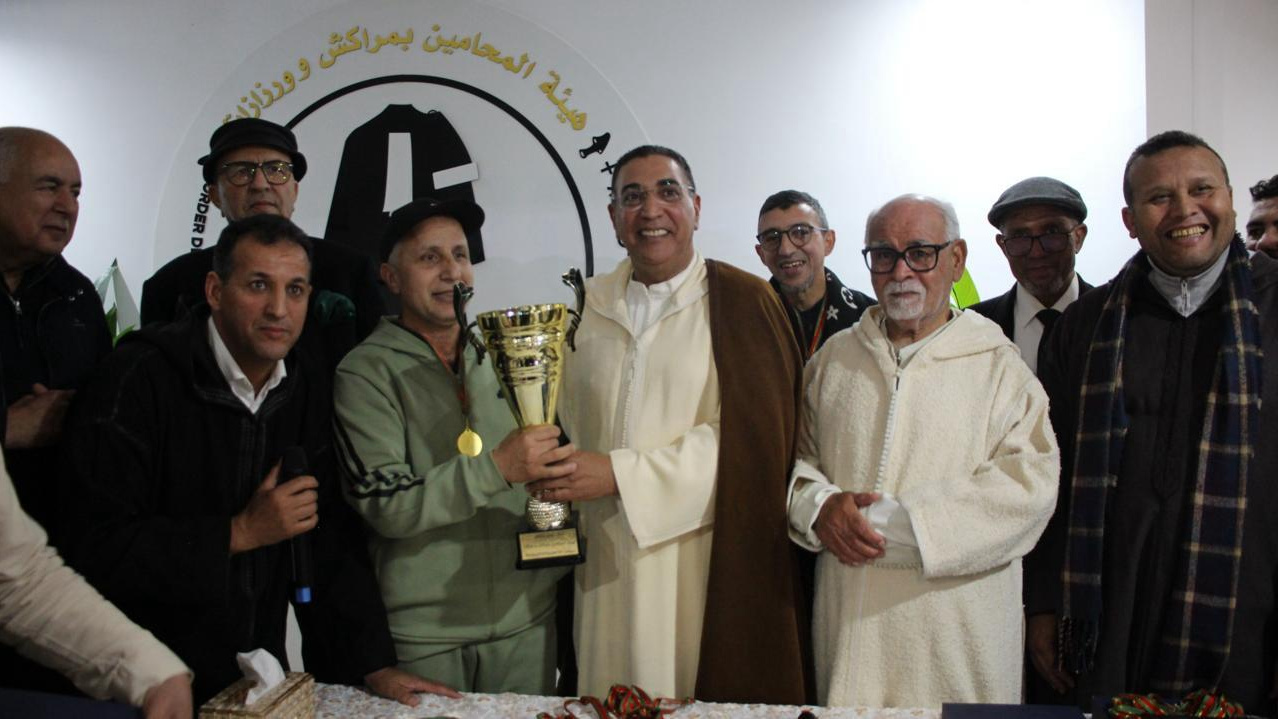 Football : Le Barreau de Marrakech clôt le tournoi de Ramadan en couronnant l’équipe « Défense » 