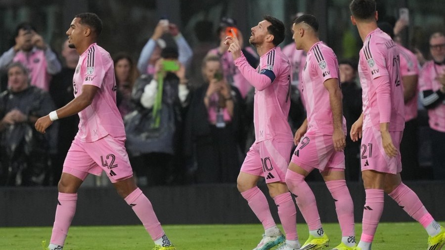 Foot mondial : Messi franchit la barre des 900 buts et rejoint Ronaldo