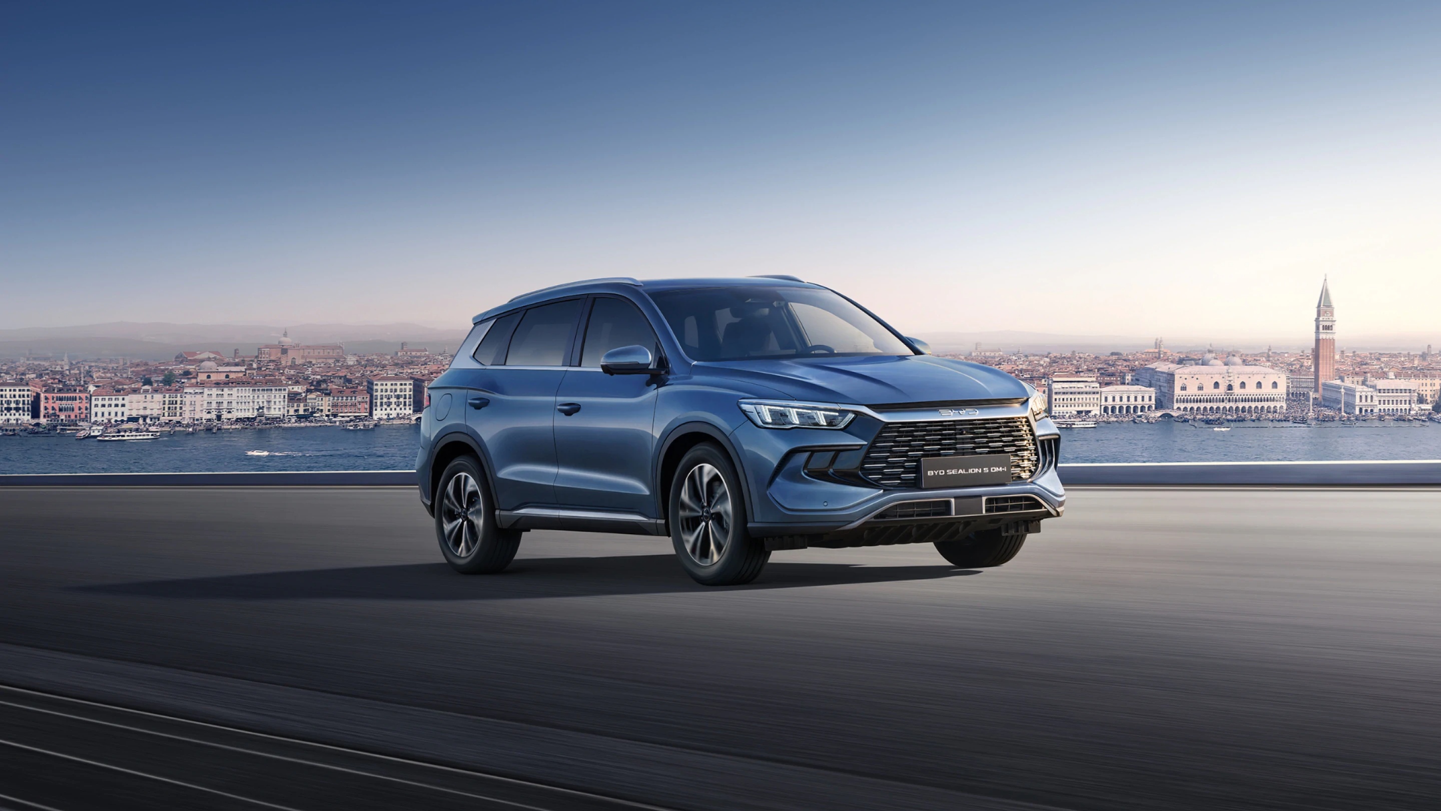 SUV hybride rechargeable: BYD Sealion 5 DM-i, l'hybride rechargeable qui défie les références du marché