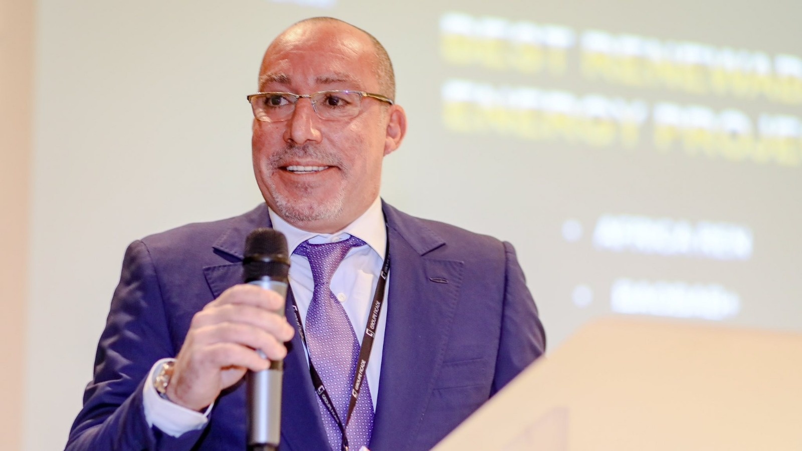 Karim Adyel fait entrer le Maroc dans le guide international du droit du sport