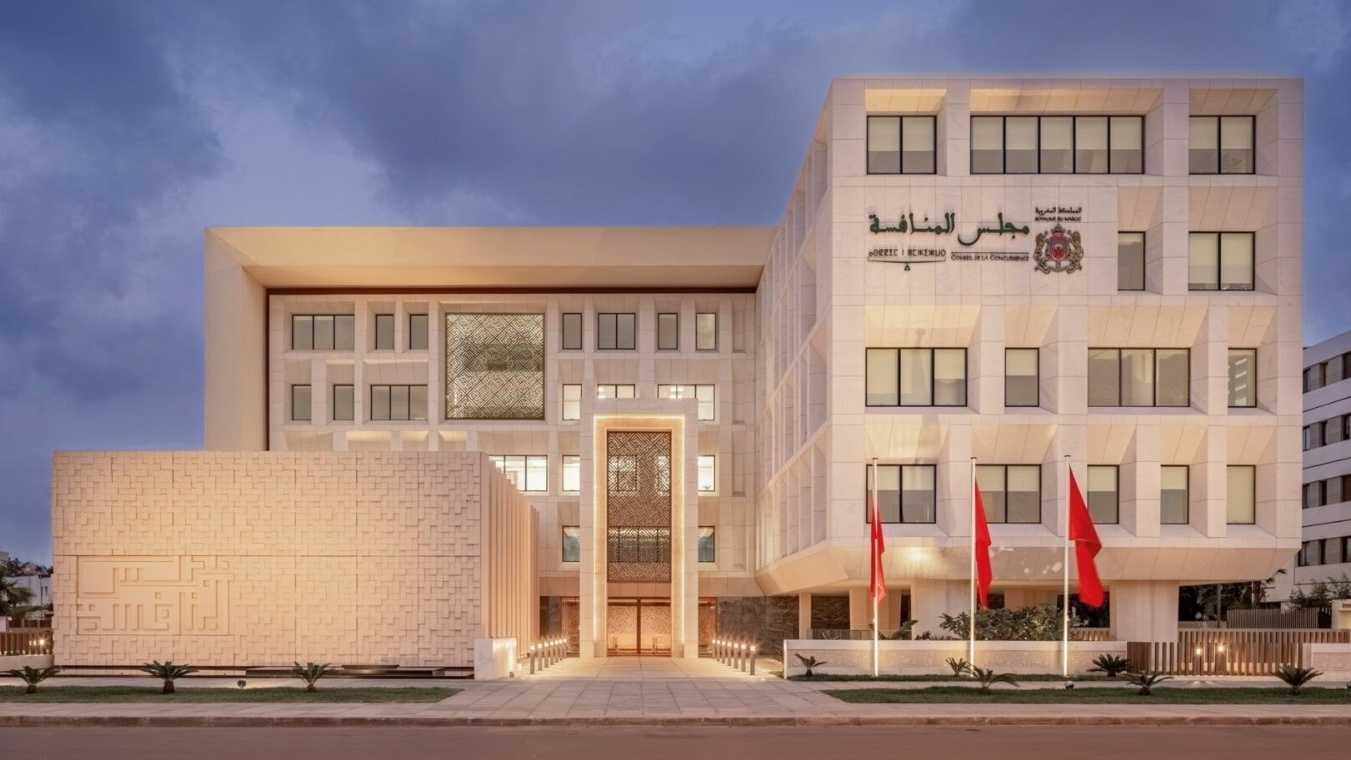 Gasoil/Essence : le Conseil de la concurrence analyse l’évolution des prix mondiaux et leur impact à la pompe