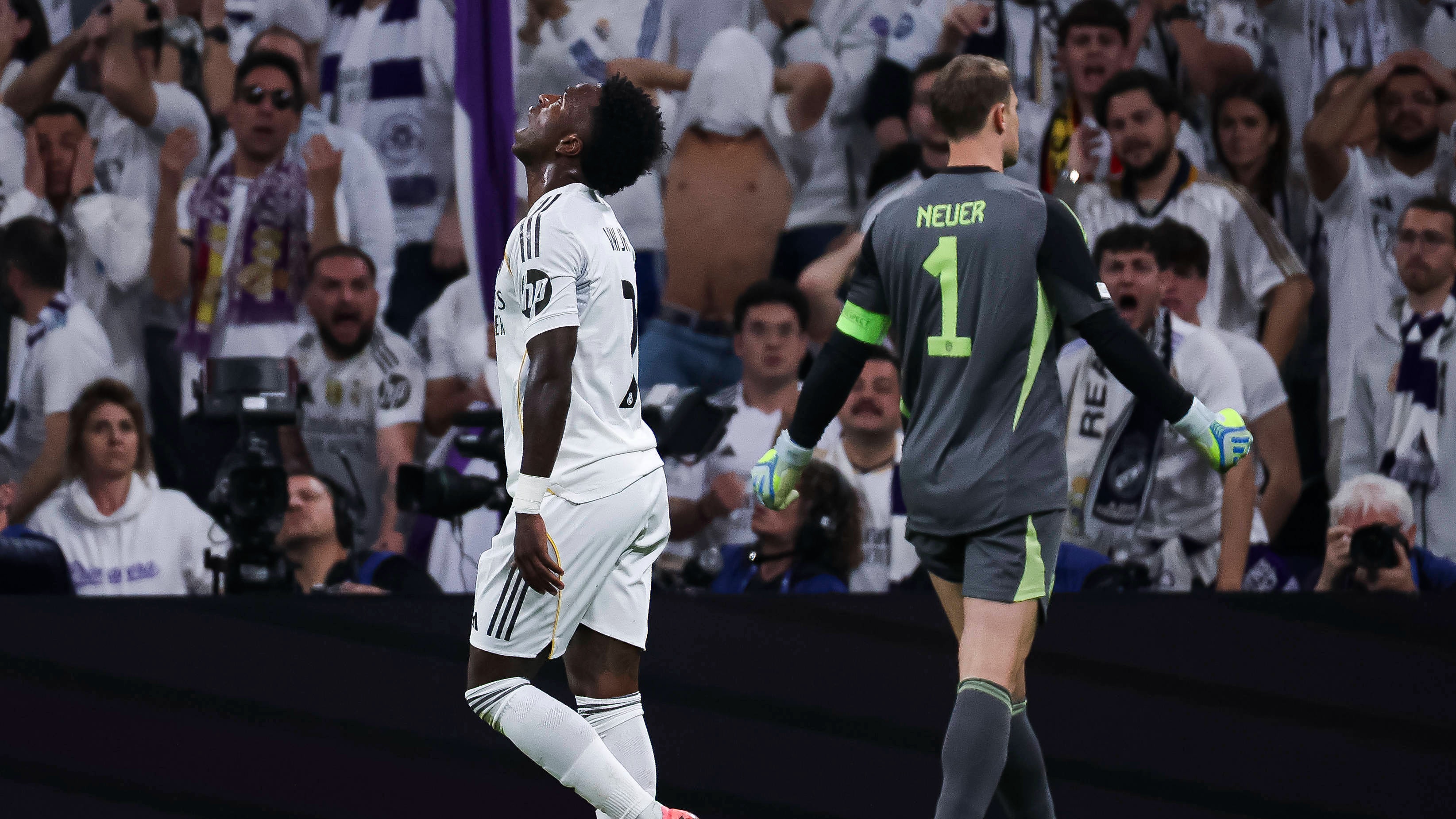 ¼ LDC UEFA : Eloise et Neuer portent le Bayern face au Real