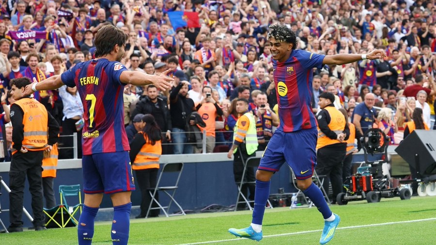 J31 Liga : le Barça écrase l’Espanyol et file vers le titre