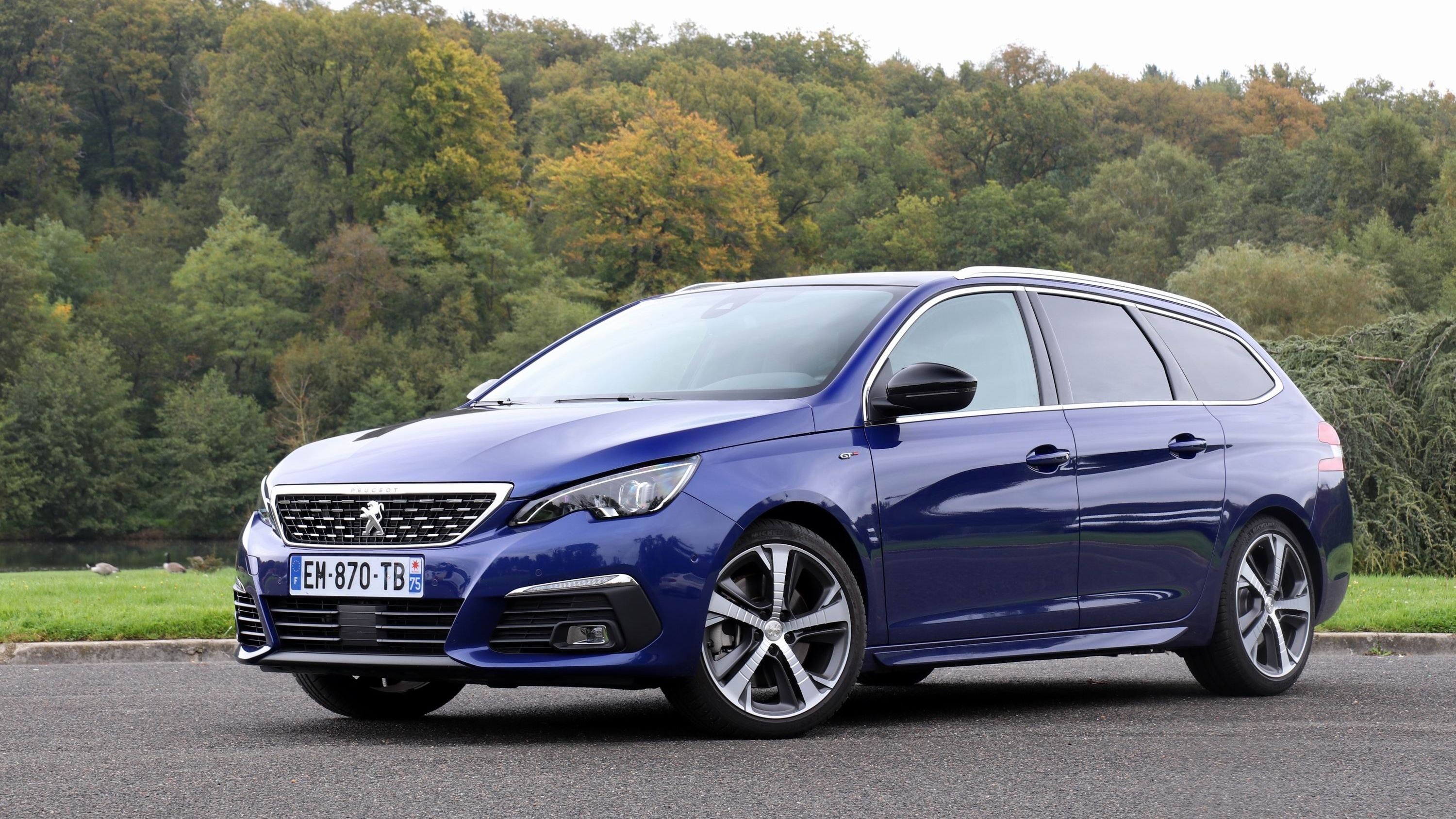 Break compact : La Peugeot 308 SW impose le format break face à la déferlante des SUV