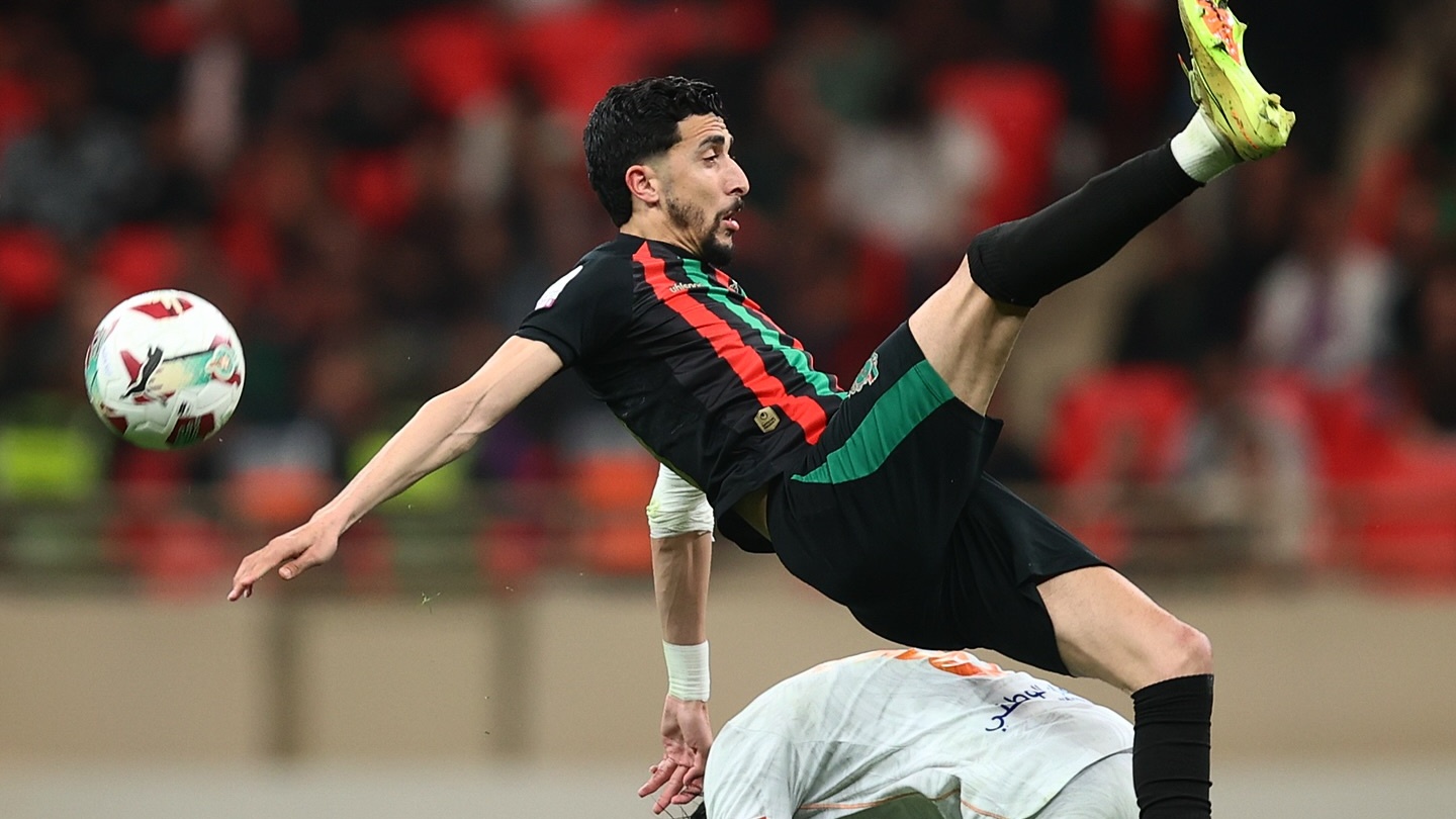 MAJ J12 Botola D1 : l’AS FAR termine première la mi-saison malgré le nul face à la RSB 