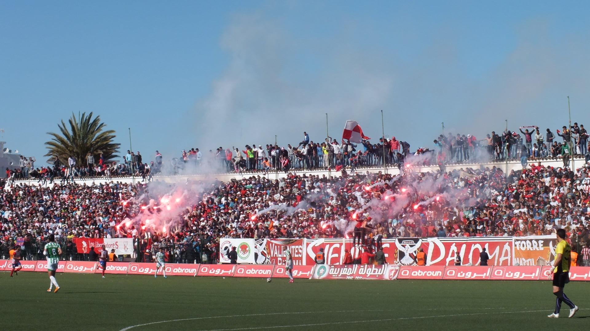 J22. Botola D2: enjeux, programme et arbitres