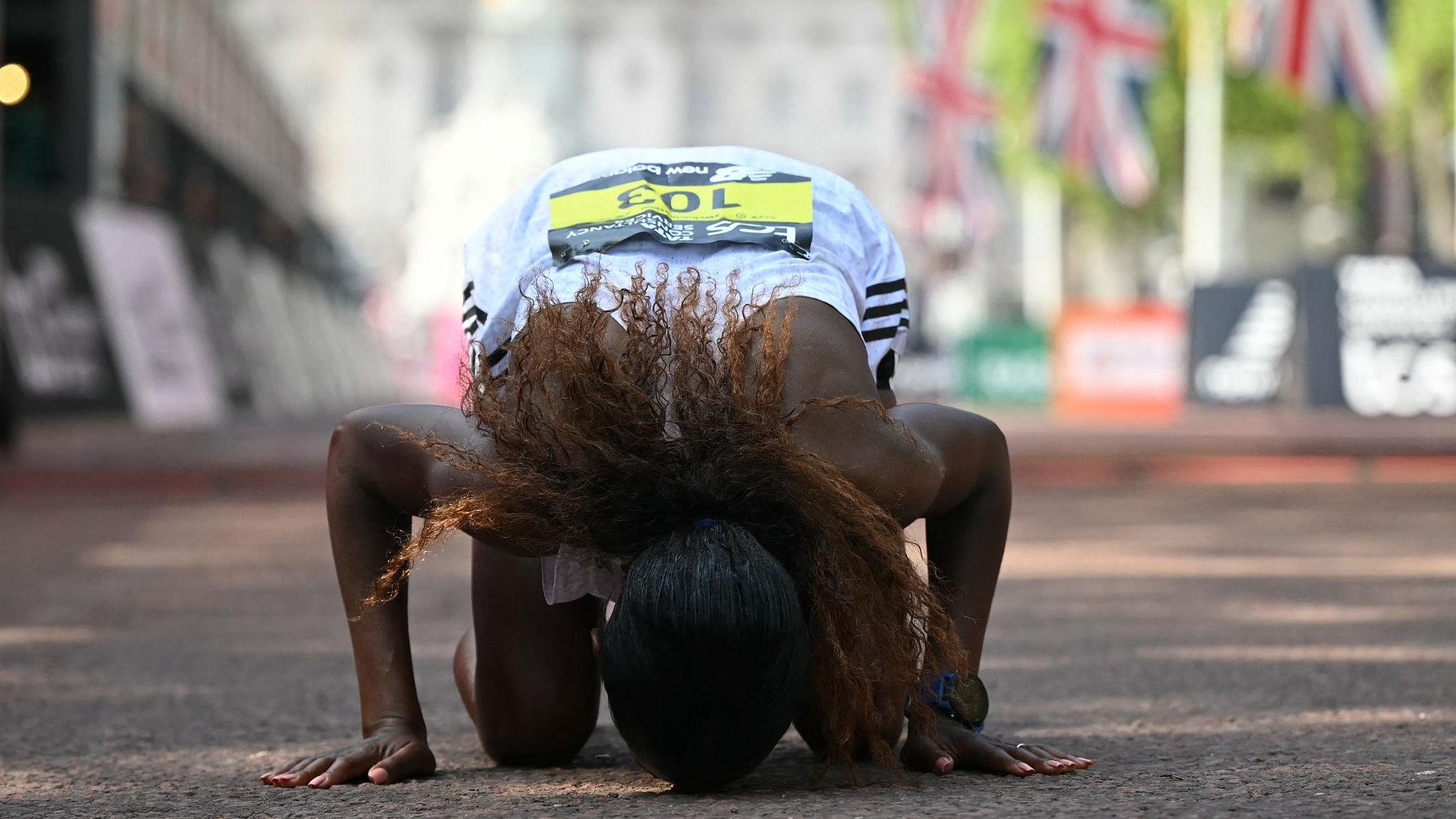 Marathon : l’Ethiopienne Assefa en or à Londres, dans l’ombre de l’exploit historique du Kenyan Sawe