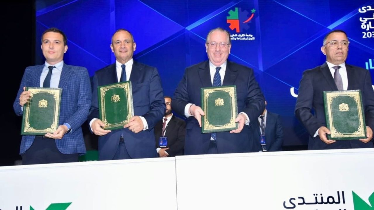 Al Barid Bank et Chari scellent un partenariat pour équiper cent milles commerçants en solutions digitales