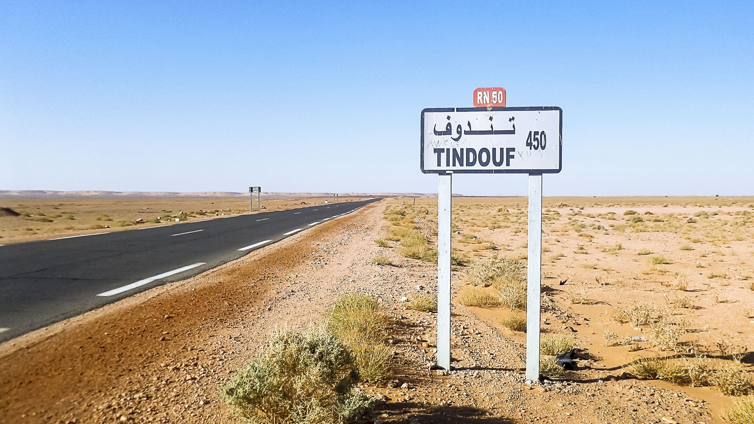 Tindouf : affrontements armés au camp de Smara, plusieurs blessés et des dégâts