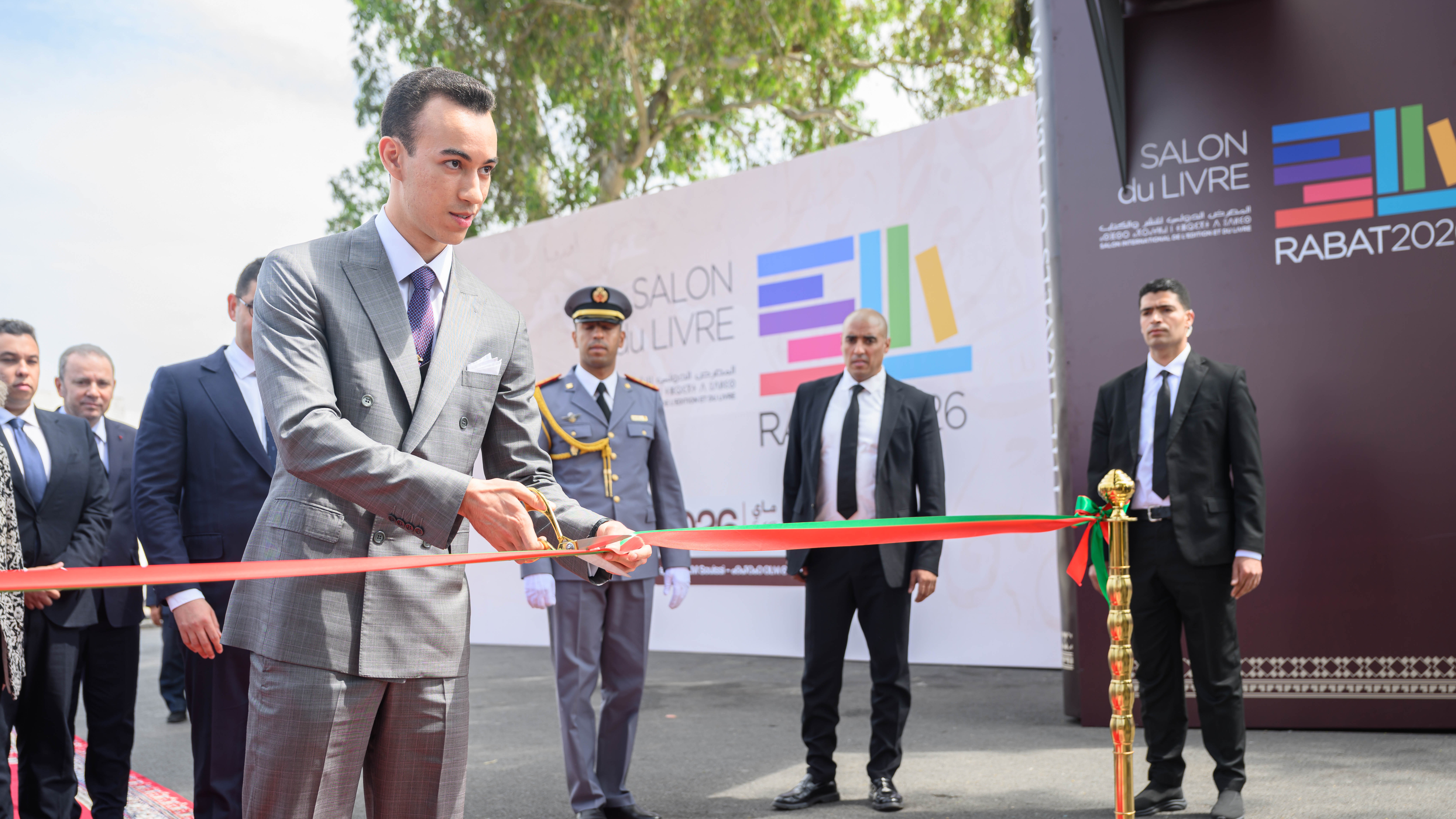 SAR le Prince Héritier Moulay El Hassan préside l’ouverture du 31e Salon International de l’Edition et du Livre