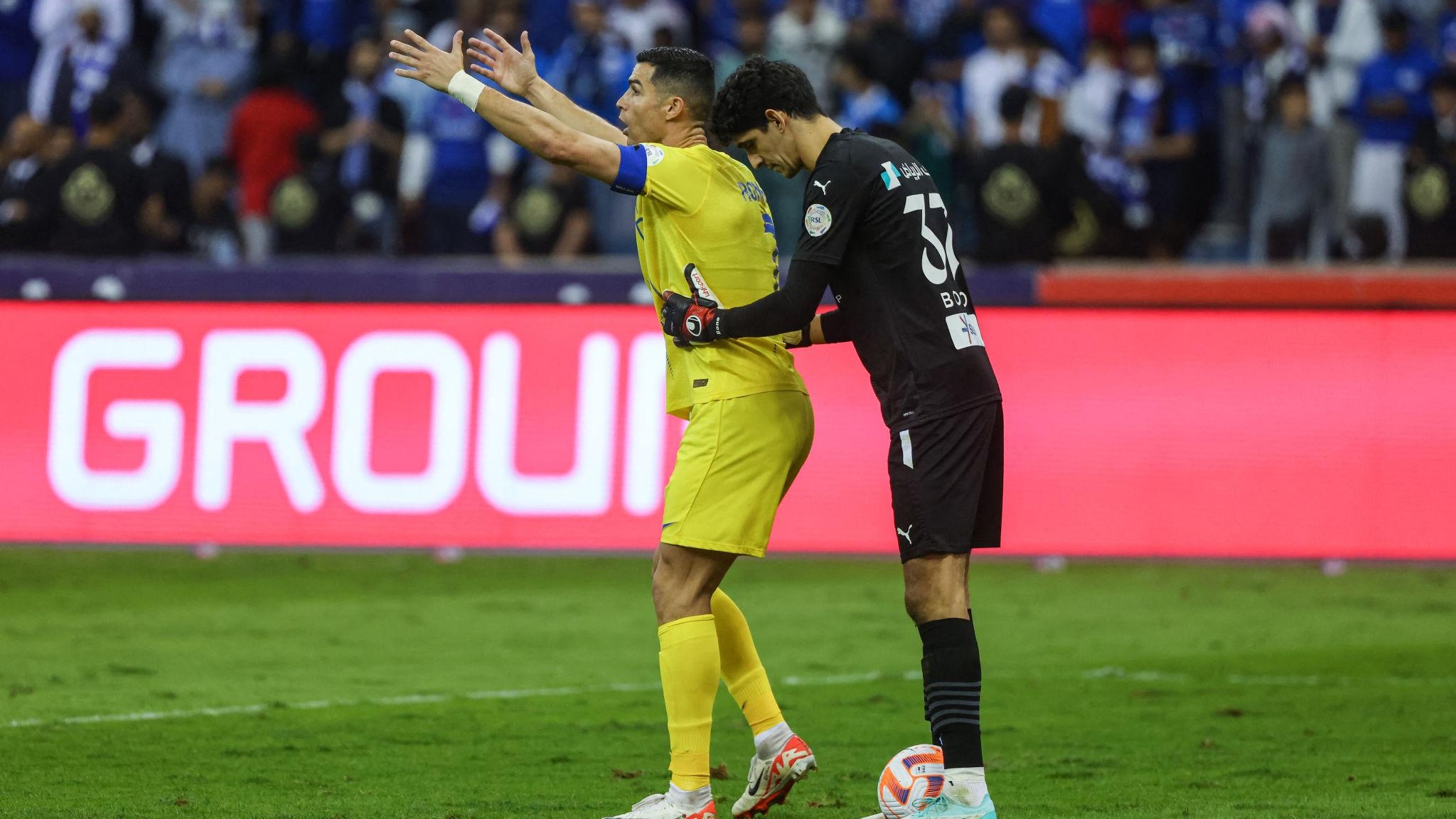 J32 Saudi Pro League : Bounou vs Ronaldo au début de la soirée 
