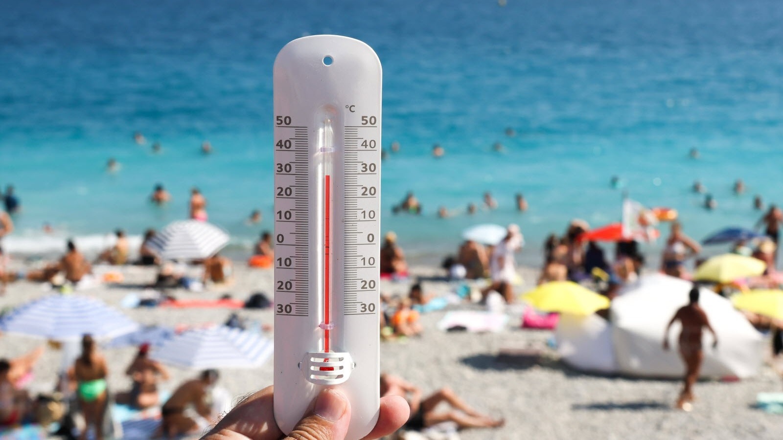 Vague de chaleur : températures jusqu’à 44°C attendues de samedi à mardi dans plusieurs régions
