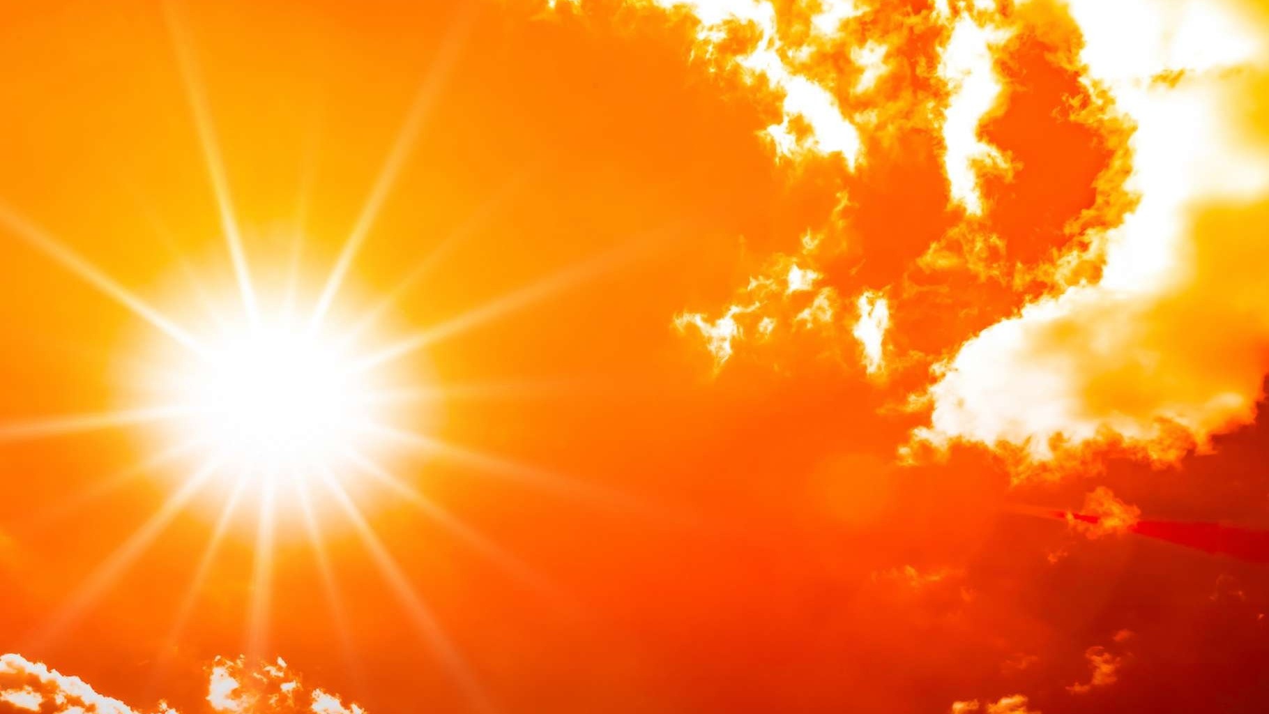 Vague de chaleur et averses orageuses : alerte météo orange de vendredi à lundi