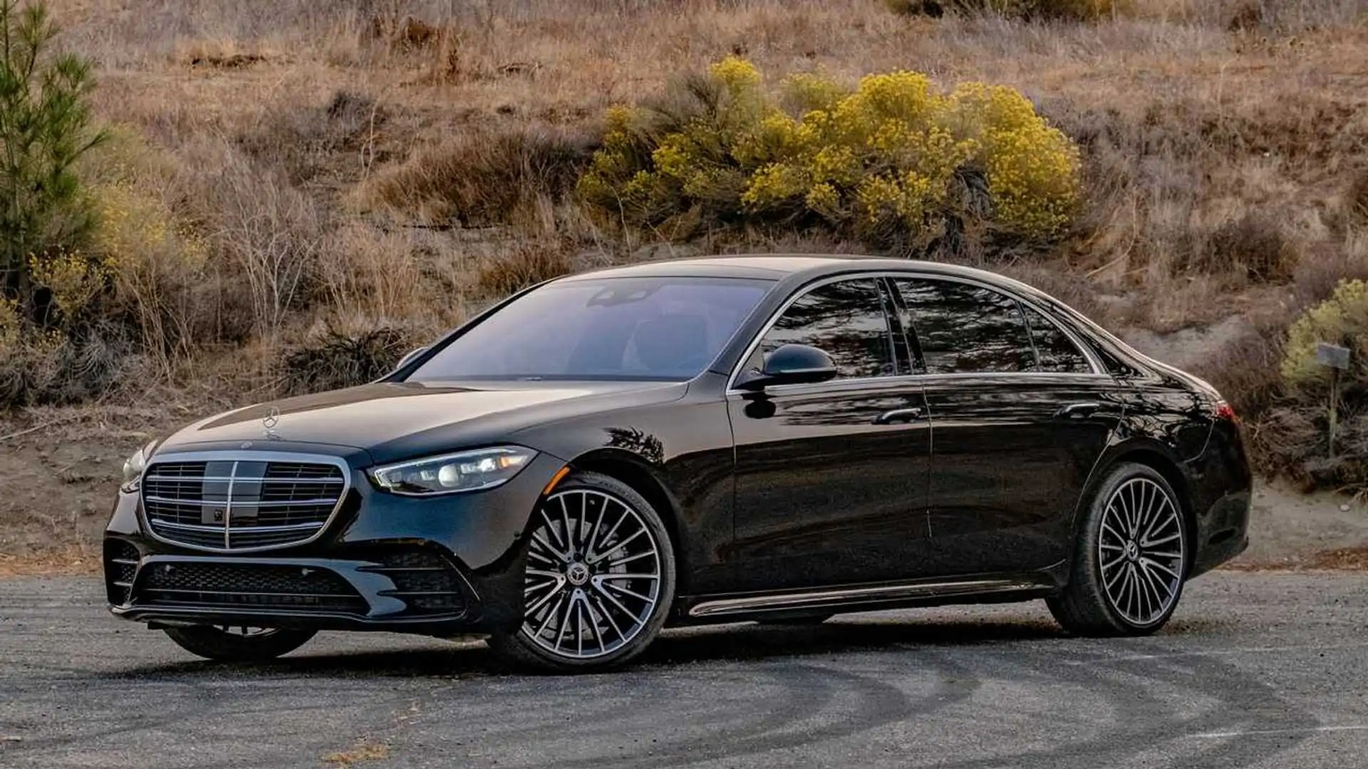 Berline de luxe : Mercedes Classe S 2026, restylage en profondeur et motorisations électrifiées