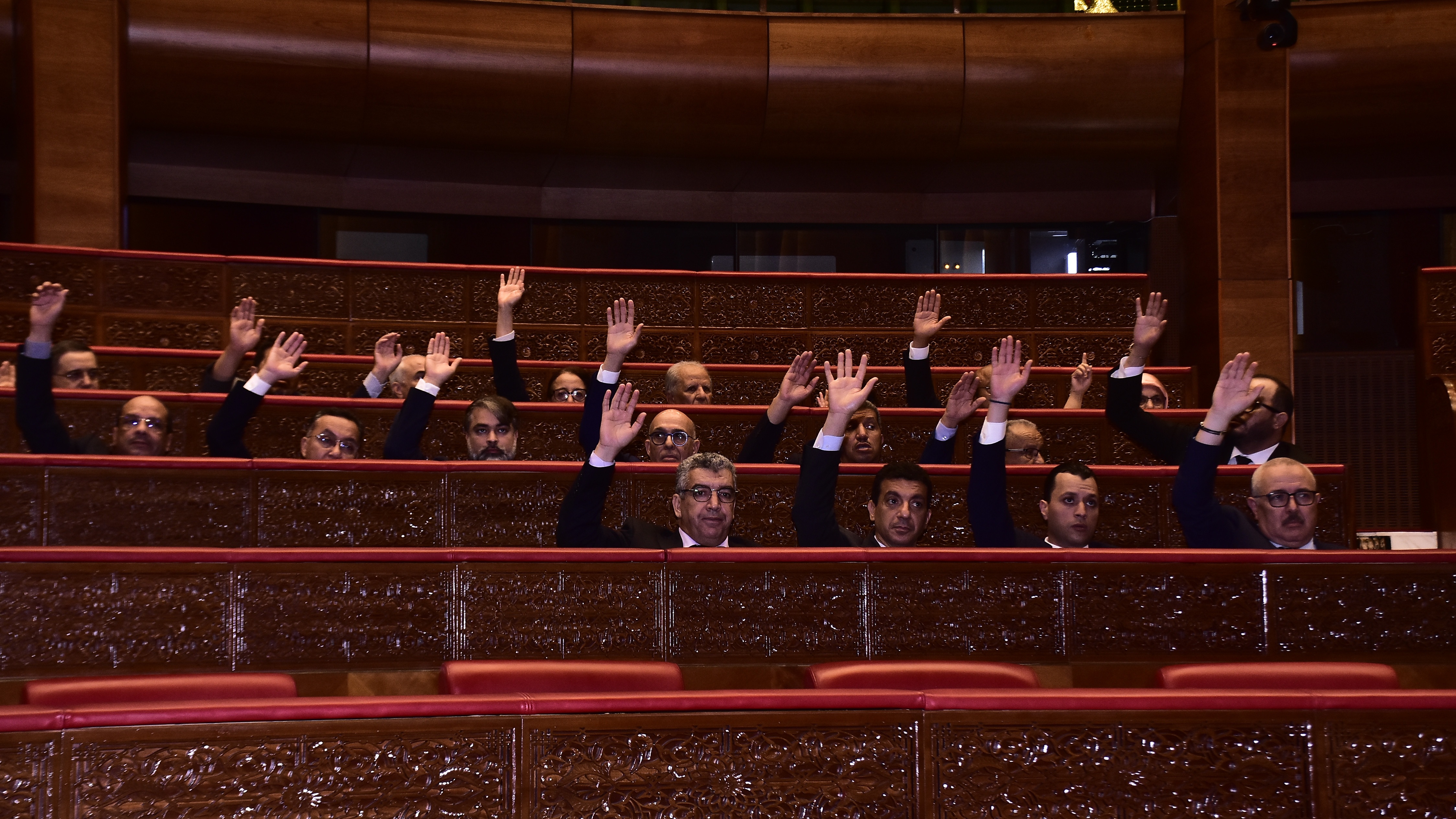 Aides sociales directes : la loi sur les allocations exceptionnelles  en cas de déclaration à la CNSS adoptée par les conseillers 