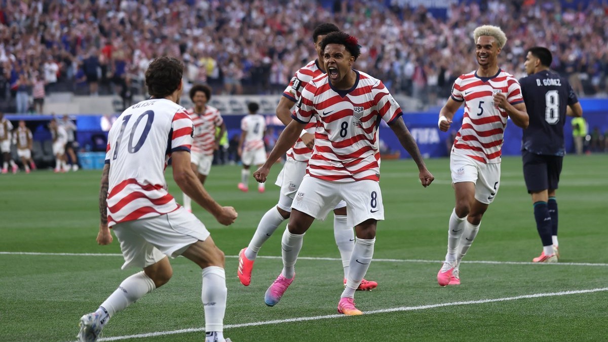CdM 26 : Les Etats Unis d’Amérique écrasent le Paraguay 
