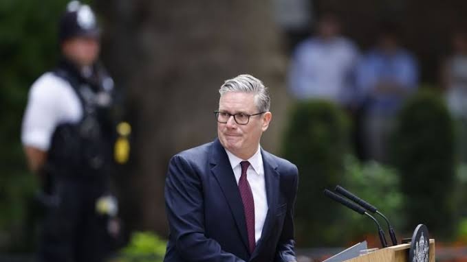 Royaume-Uni : le Premier ministre Keir Starmer démissionne 