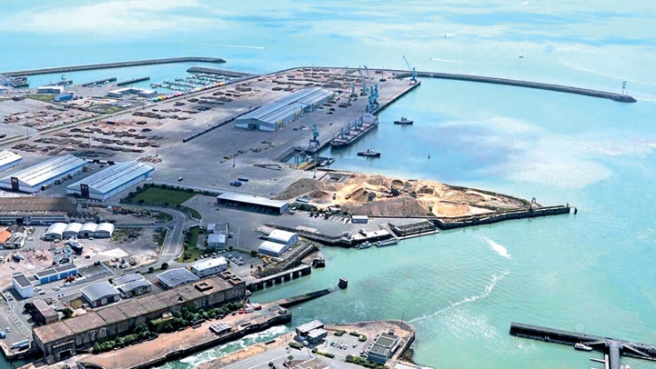 Nador West Med : Le terminal à conteneurs se dote de ses premières grues STS