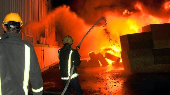 Al Hoceïma: Un important incendie ravage un entrepôt de boissons gazeuses