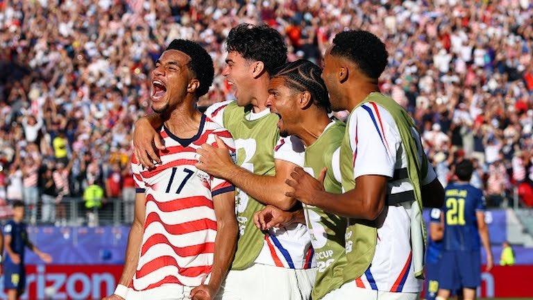  CdM 2026 : Team USA s’impose à dix contre la Bosnie