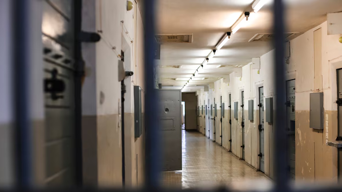 DGAPR : démenti ferme des allégations sur les conditions de détention des personnes incarcérées après les actes de vandalisme
