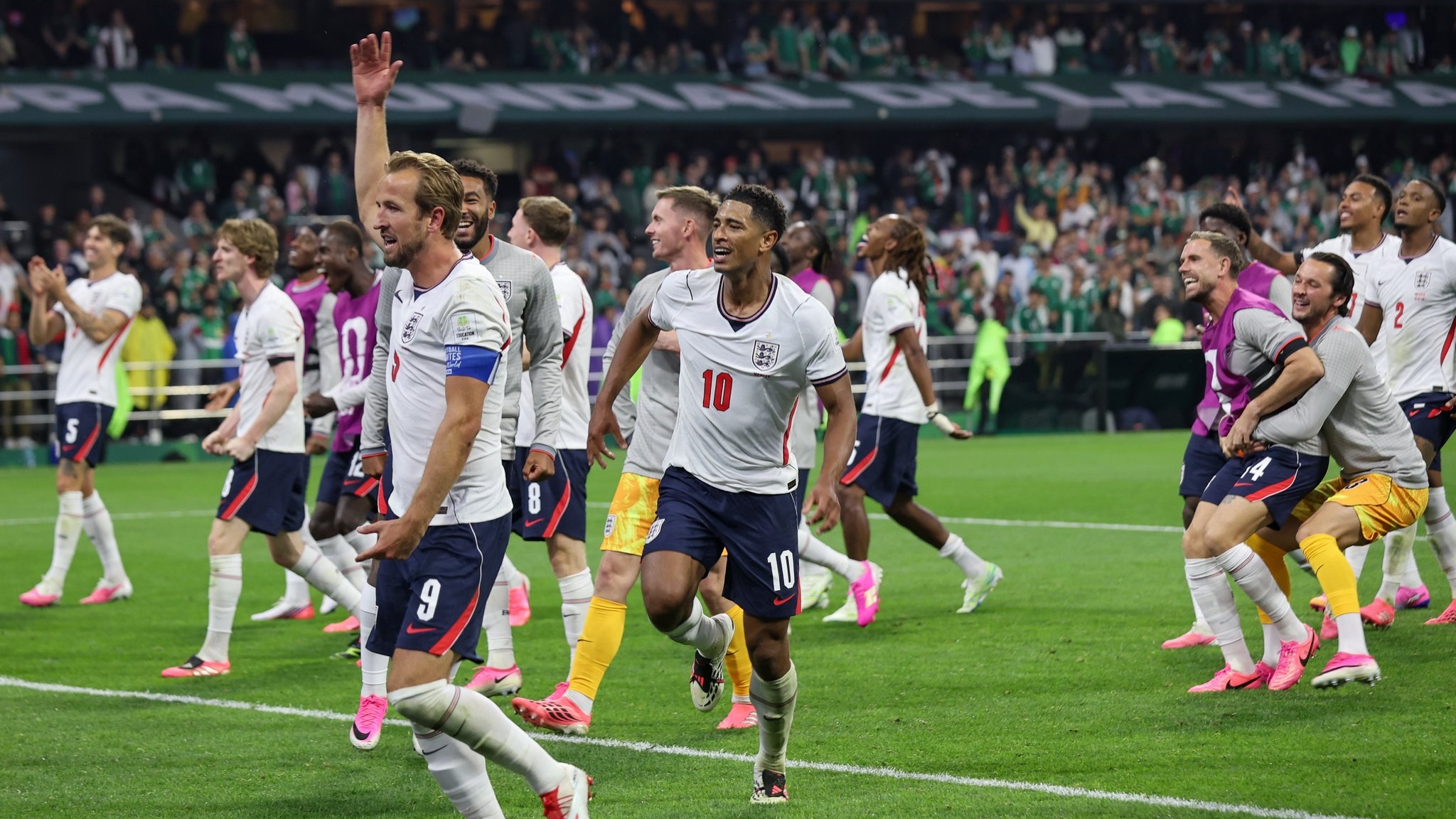 CdM 2026 : Bellingham et Kane terrassent le Mexique
