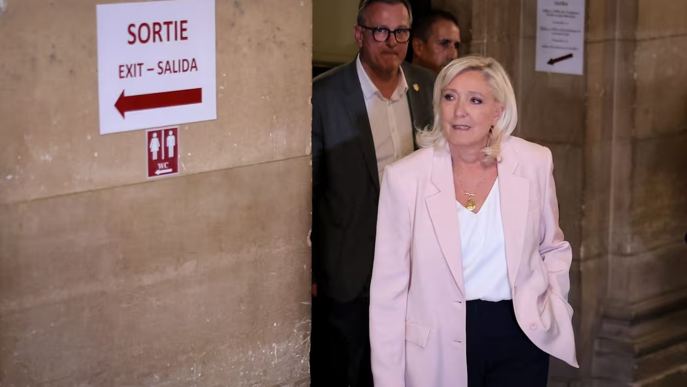 France: Marine Le Pen condamnée à 15 mois ferme d'inéligibilité et un an sous bracelet