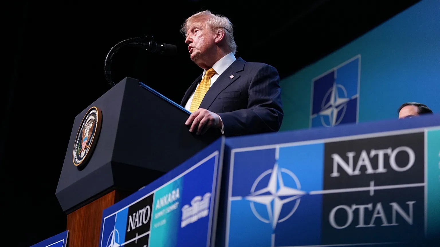 Sommet de l’OTAN : Trump menace de couper les échanges avec l’Espagne