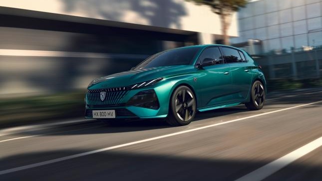 Compacte premium: Nouvelle Peugeot 308, la compacte qui veut changer de stature
