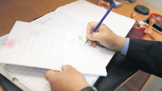 Administration : 22 attestations supprimées et remplacées par la déclaration sur l'honneur