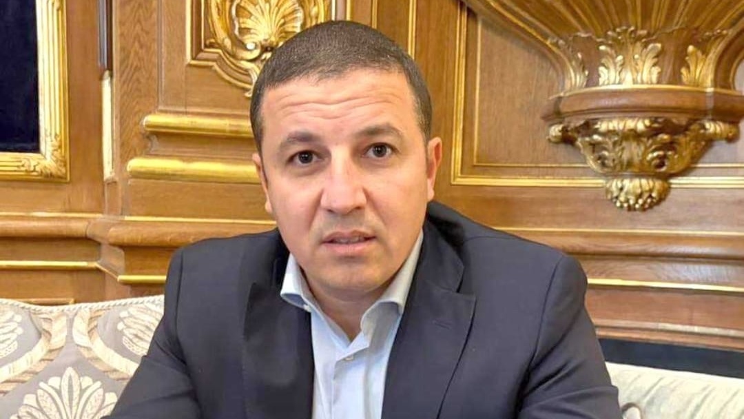 Arrestation de l’opposant algérien Ayoub AÏSSIOU à Barcelone : ça sent le règlement de comptes