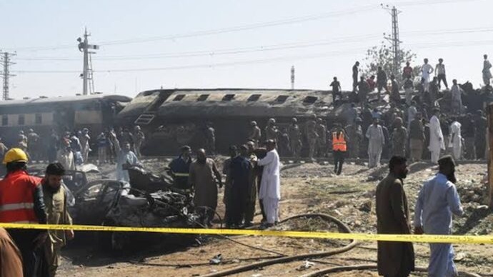 16 morts dans un attentat-suicide au Pakistan 