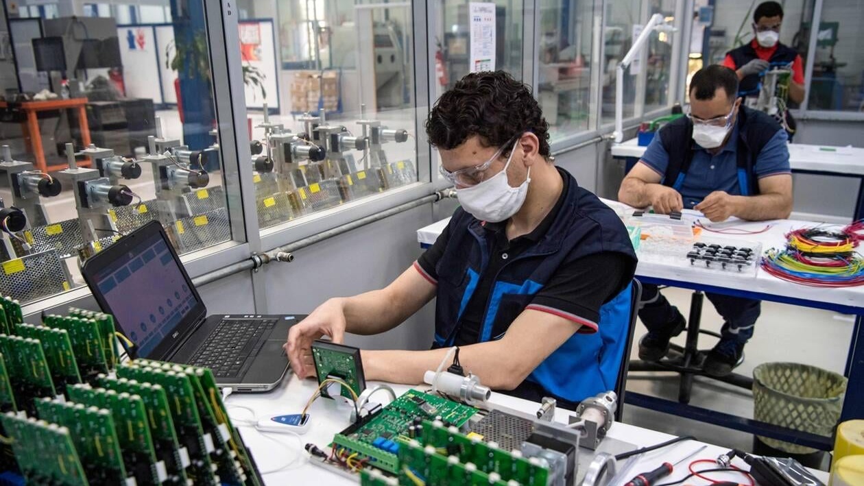 Industrie : Un début d’année en léger repli avant le rebond