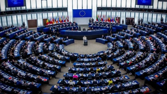 Un eurodéputé de Vox propose de reconnaître la marocanité du Sahara 